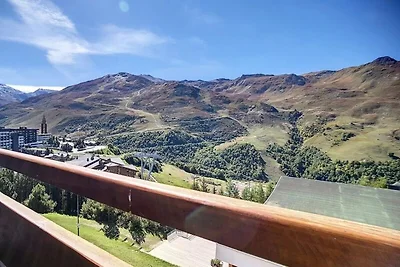 Helle Maisonette-Wohnung · Direkt an der Pist...