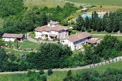 Wohnung in Toskana mit Pool und Golf