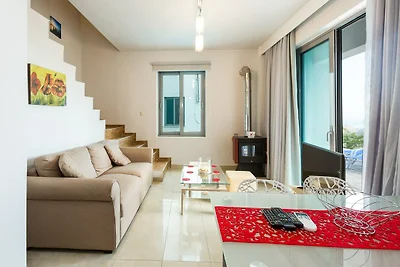 Villa in Mariou mit Pool und Meerblick