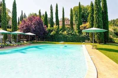 Malerisches Ferienhaus in Montalcino mit...