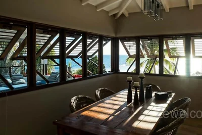 Villa in Saint-François mit Infinity-Pool