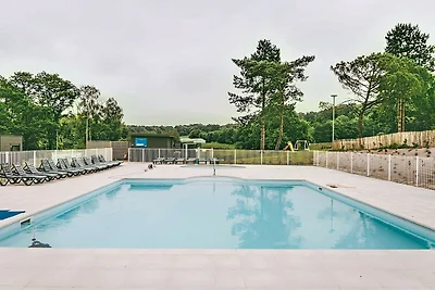 Ferienhaus für 6 Gäste mit Pool und Terrasse