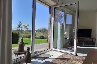 Ferienhaus in Grebin mit Schwimmbecken
