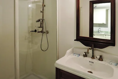 Wohnung in Vinci mit Pool & Wellness