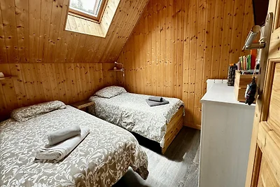 Geräumiges französisches Chalet für 10...