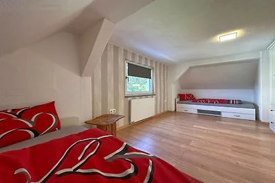 Freistehendes Haus mit Ofen, Terrasse und...