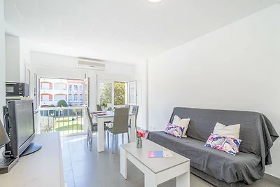 Apartment mit 2 Schlafzimmern und Poolblick