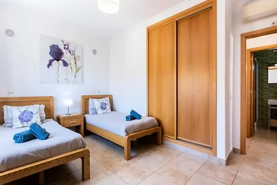 Wohnung in Lagos mit Hafenblick