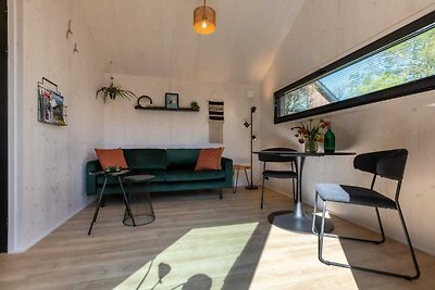 Tiny house aan de rand van het bos in...