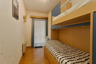 Apartment mit Terrasse für 5 Personen