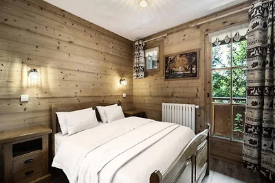 Chalet in Courchevel mit Sauna und Terrasse