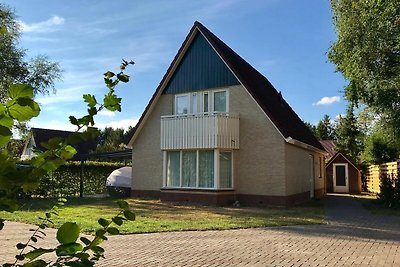 Modernes Ferienhaus in Drenthe mit einem neue...