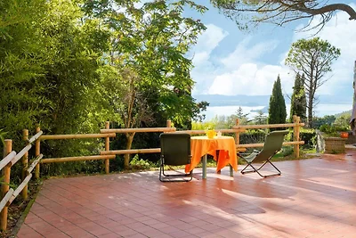 Squisita villa con giardino