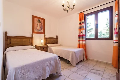Bungalow con piscina a Pozo Alcón