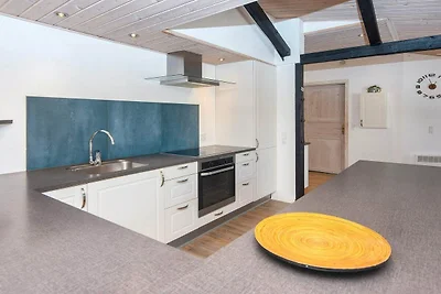 10 Personen Ferienhaus in Harboøre-By Traum