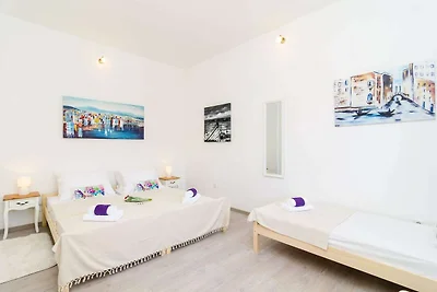 Apartment Amabilis - One Bedroom Apartment wi...