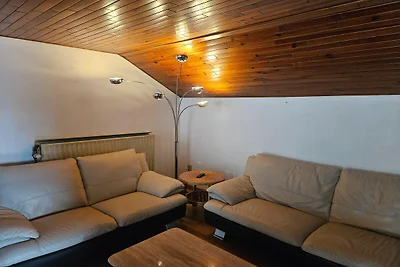 Chalet in Bovigny mit Wald und Grill