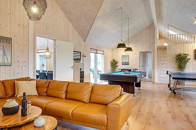 20 Personen Ferienhaus in Grenaa