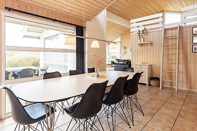Geräumiges Ferienhaus mit Meerblick in...