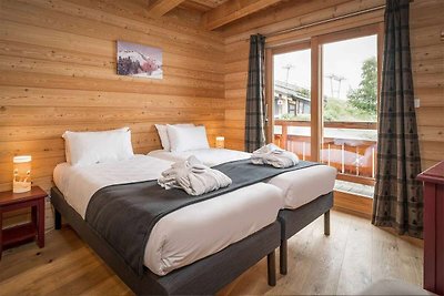 Groot, modern chalet dichtbij de piste