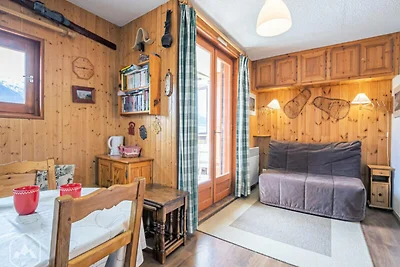 Gemütliches Studio mit Bergblick