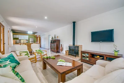 Spacious country house with garden