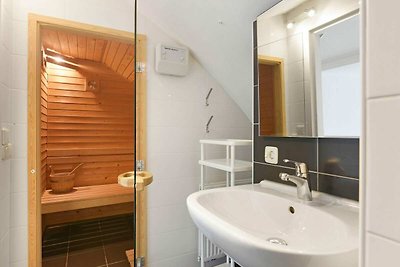 Huis met sauna op een borijk vakantiepark