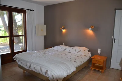 Moderne Villa mit privatem Pool in Cesseras