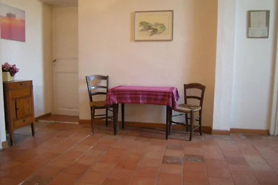 "Ancien Cafe" mit Innenhof