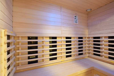 Ferienhaus in Bastogne mit Sauna