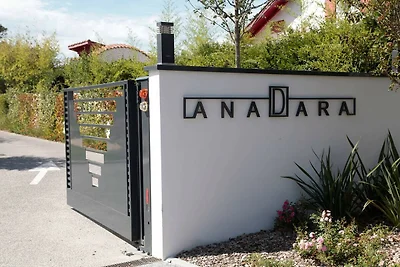 Villa in Anglet zwischen Meer, Wäldern