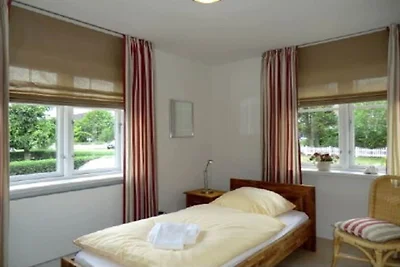 Ferienhaus in Wyk mit Schwimmbecken