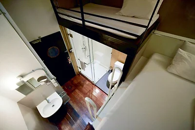 Twin Comfort Stay | Chic & Spacious Setup