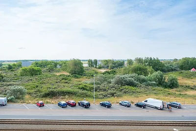 Studio op 5e verdieping aan zee