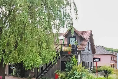 Luxuriöse Wohnung in Saint-Quirin mit Garten