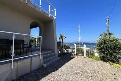 Appartement bij het strand van Garonne met ui...
