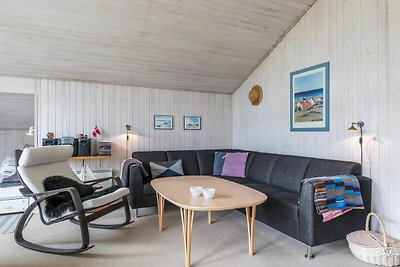4 Personen Ferienhaus in Oksbøl-By Traum