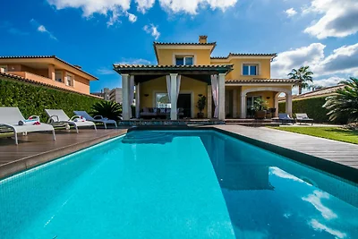 Casa vacanze per 8 persone, vicino alla...