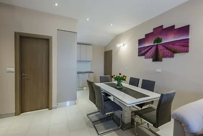 Zwei-Zimmer-Wohnung in Strandnähe