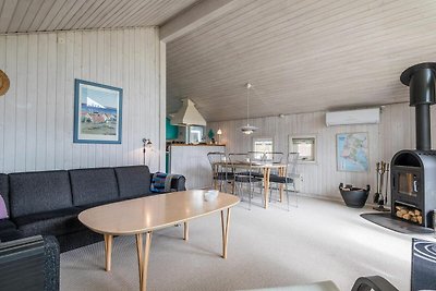 4 Personen Ferienhaus in Oksbøl-By Traum