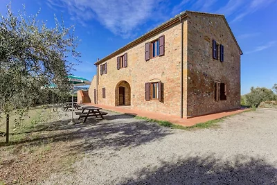 Casa vacanze in Toscana con piscina condivisa