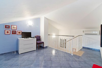 Malerische Wohnung in Rovinj mit Terrasse