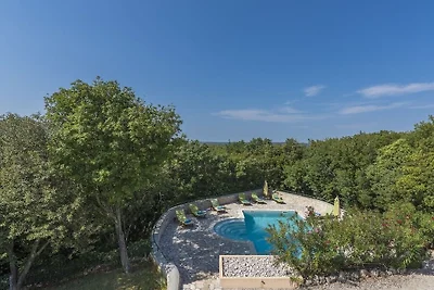 Villa in Koromacno mit Barbecue und Wifi