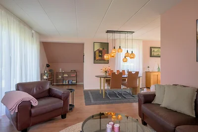 Gemütliches Ferienhaus mit Garten