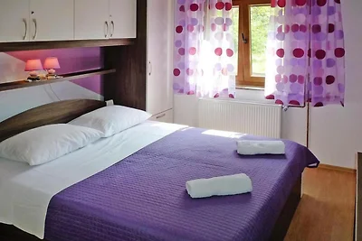 Haus in Starigrad bei Paklenica Park
