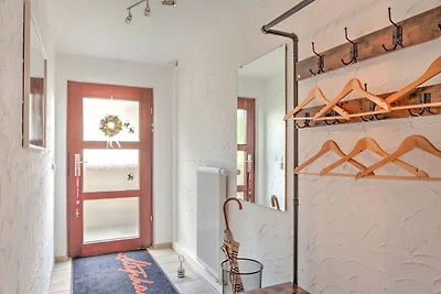 Sonnige Wohnung in Bad Driburg mit Garten