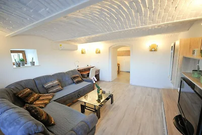 Relax and Rustic Apartments with Terrace - Cl...