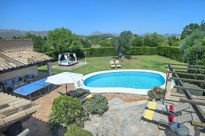 Villa in Pollensa mit Schwimmbecken