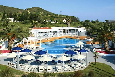 Ioli Village Resort a Pefkochori