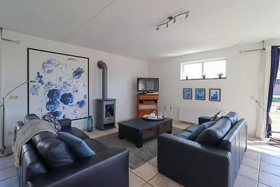 Makkum-Villa mit Whirlpool für 6 Personen